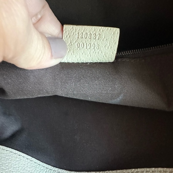 Gucci GG Monogram Logo Tote Bag with COA - Picture 9 of 14